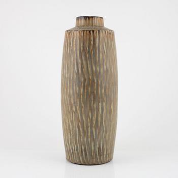 Gunnar Nylund, a stoneware 'Rubus' vase, Rörstrand, Sweden.
