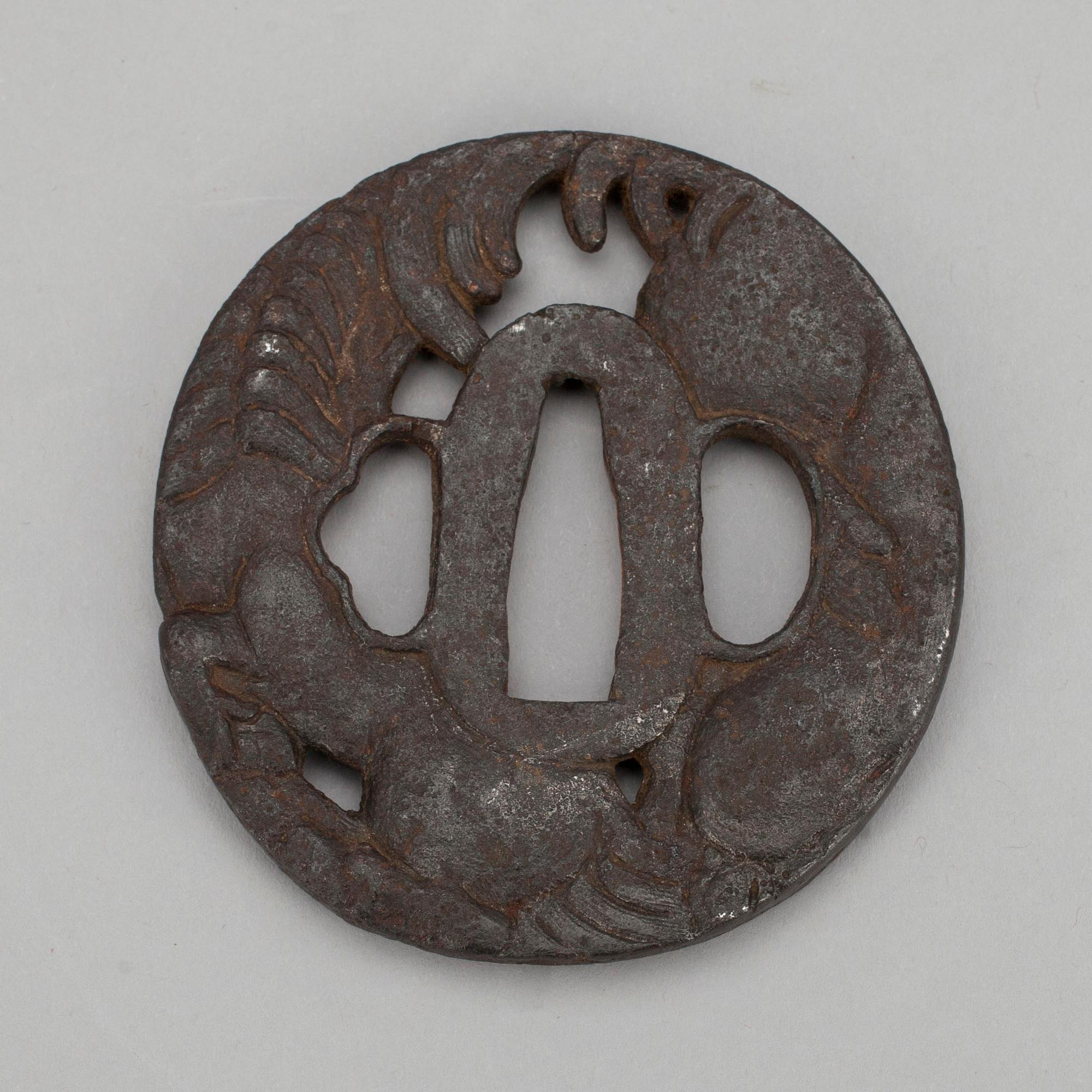 TSUBA, järn, Japan, 1800-tal. Signerad.