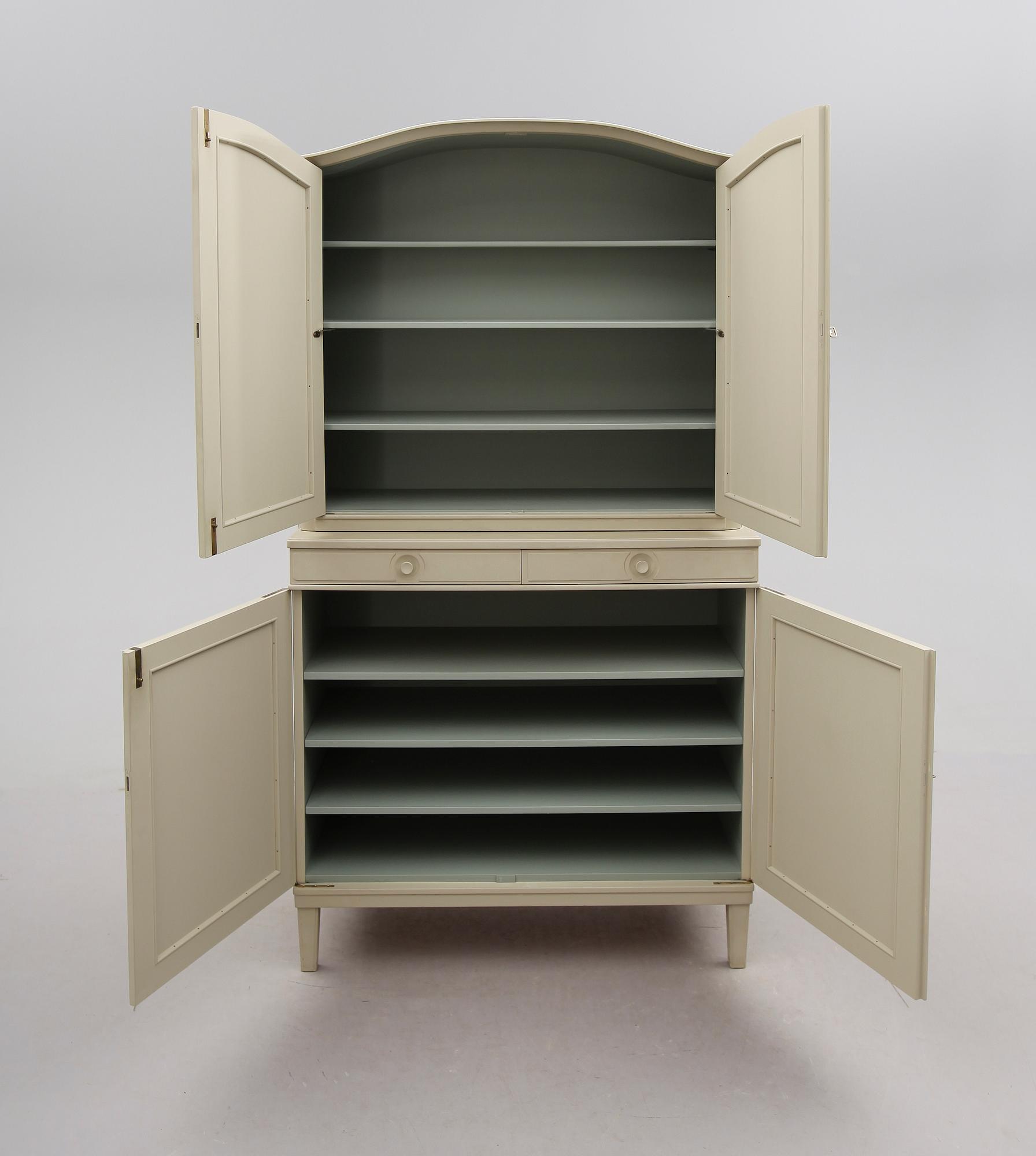 SKÅP, "Herrgården", Carl Malmsten, Bodafors, 1960-tal.