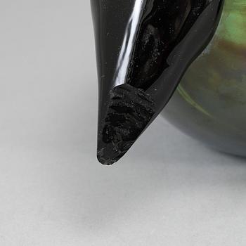 OIVA TOIKKA, lasilintu, 2 kpl, Raven (Korppi) 1998–2002 och 2012–2013, signeerattu O. Toikka Nuutajärvi.