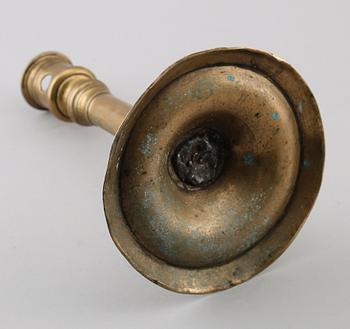 LJUSSTAKE, mässing, 1500-tal.