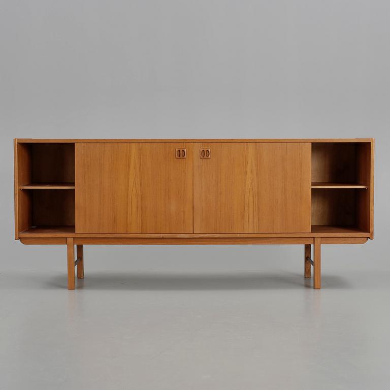 SIDEBOARD, 1960-tal.