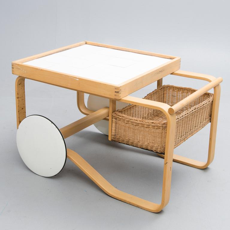 ALVAR AALTO, serveringsvagn, modell 900, Artek 1960-tal.