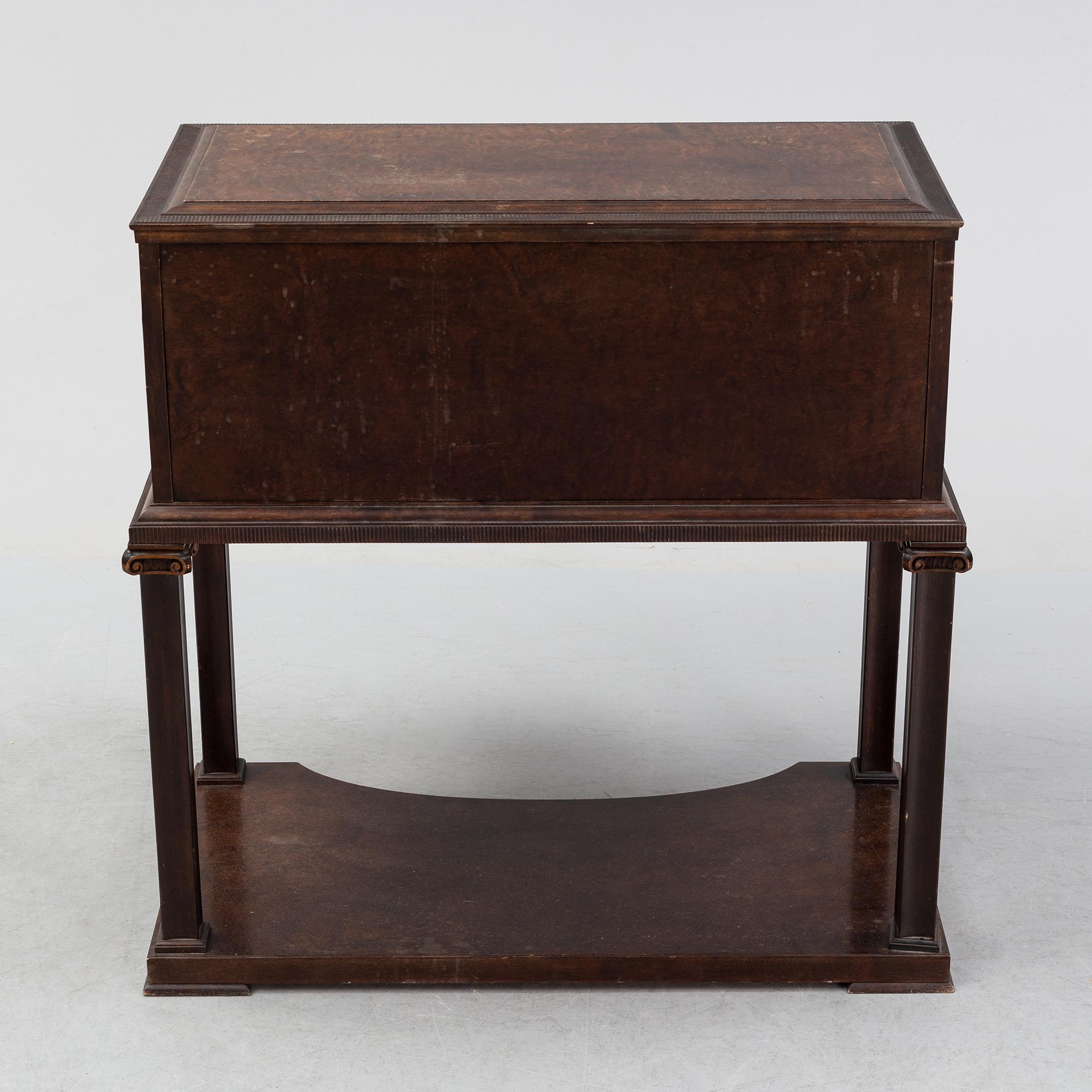 Axel Einar Hjorth, tillskriven  Sekretär/byrå, Swedish Grace, 1920-tal.