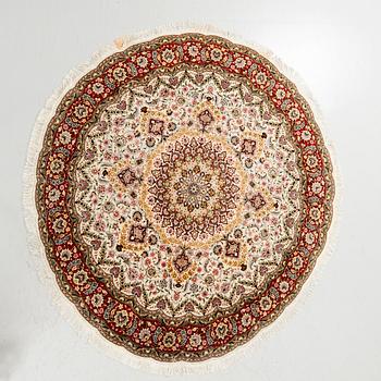 Matta, Ghom, diameter ca 210 cm.