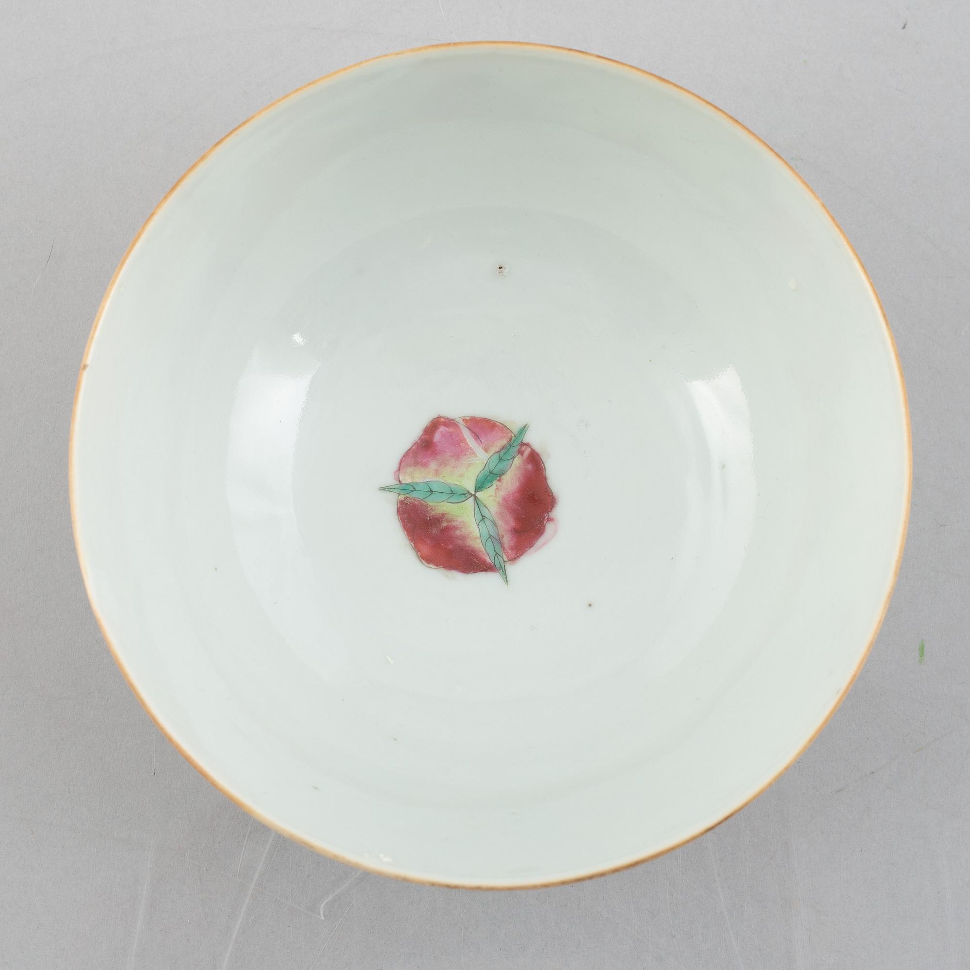 Skålar, fem stycken, porslin, Kina, 1900-tal.