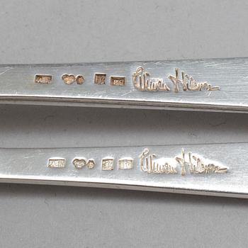WIWEN NILSSON, serveringsbestick 2 st, silver. Lund 1952 och 1955.