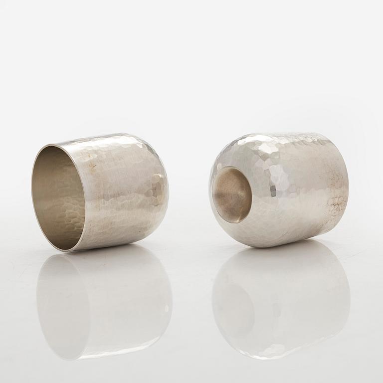 Tapio Wirkkala, pikareita, 6 kpl, sterlinghopeaa, Kultakeskus, Hämeenlinna 1973 ja 1974.