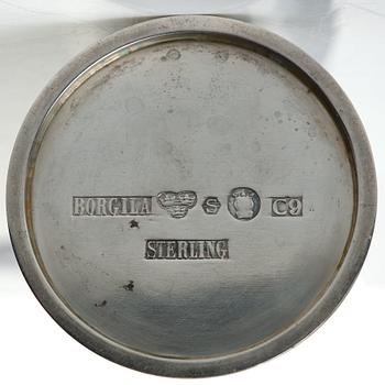 Atelier Borgila, a sterling silver cocktail shaker, Stockholm 1953.