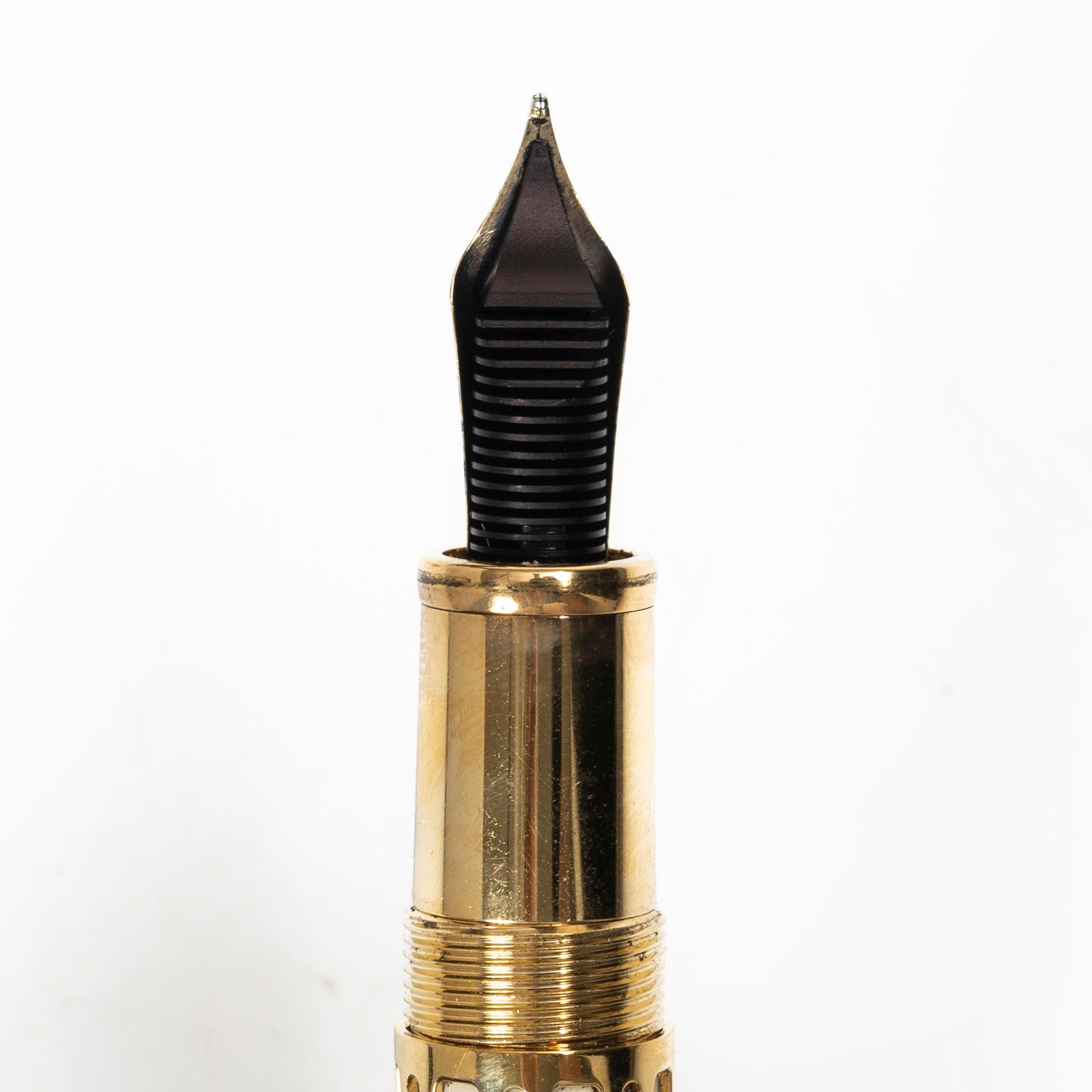 A Montblanc fountain pen, limited edition 'Pope Julius II' from the series 'Patrons of Art'.