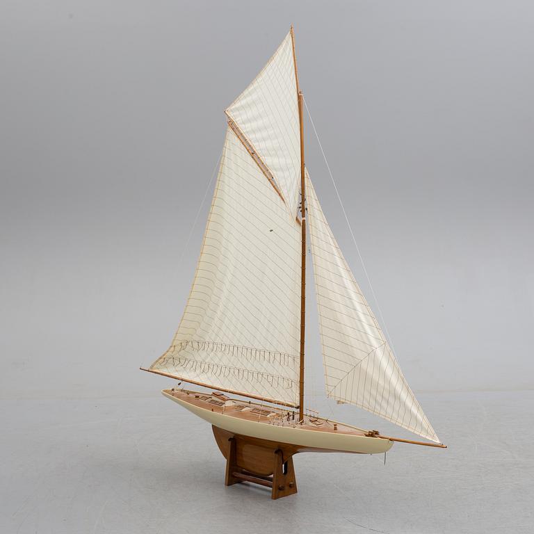 SEGELBÅTSMODELL, slup, 1900-talets mitt.