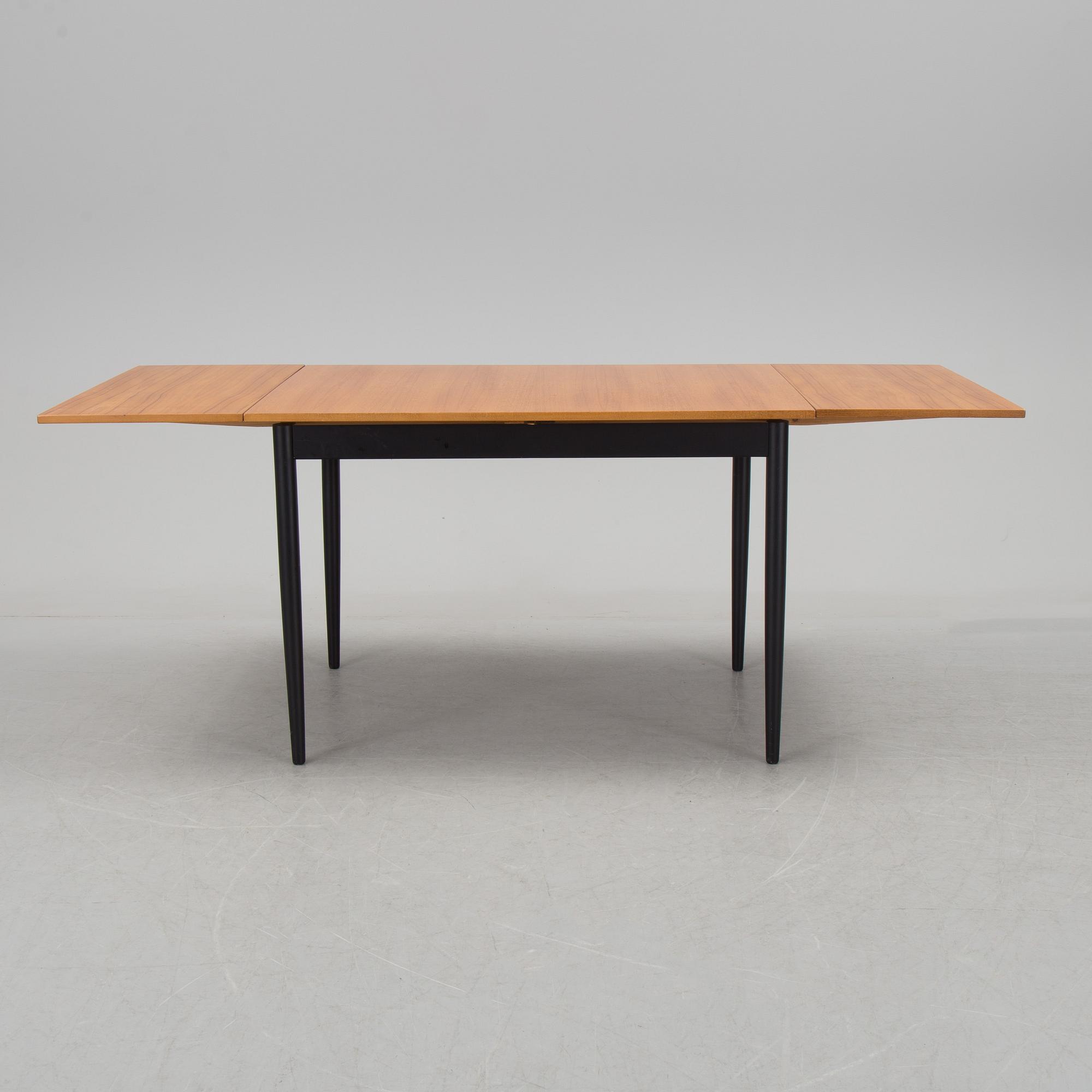 A mid 20th century Edsbyverken dinner table.