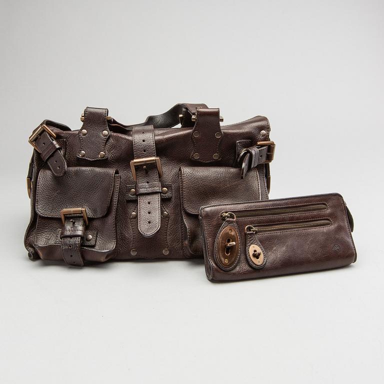 MULBERRY, bag "Roxanne" and a wallet.