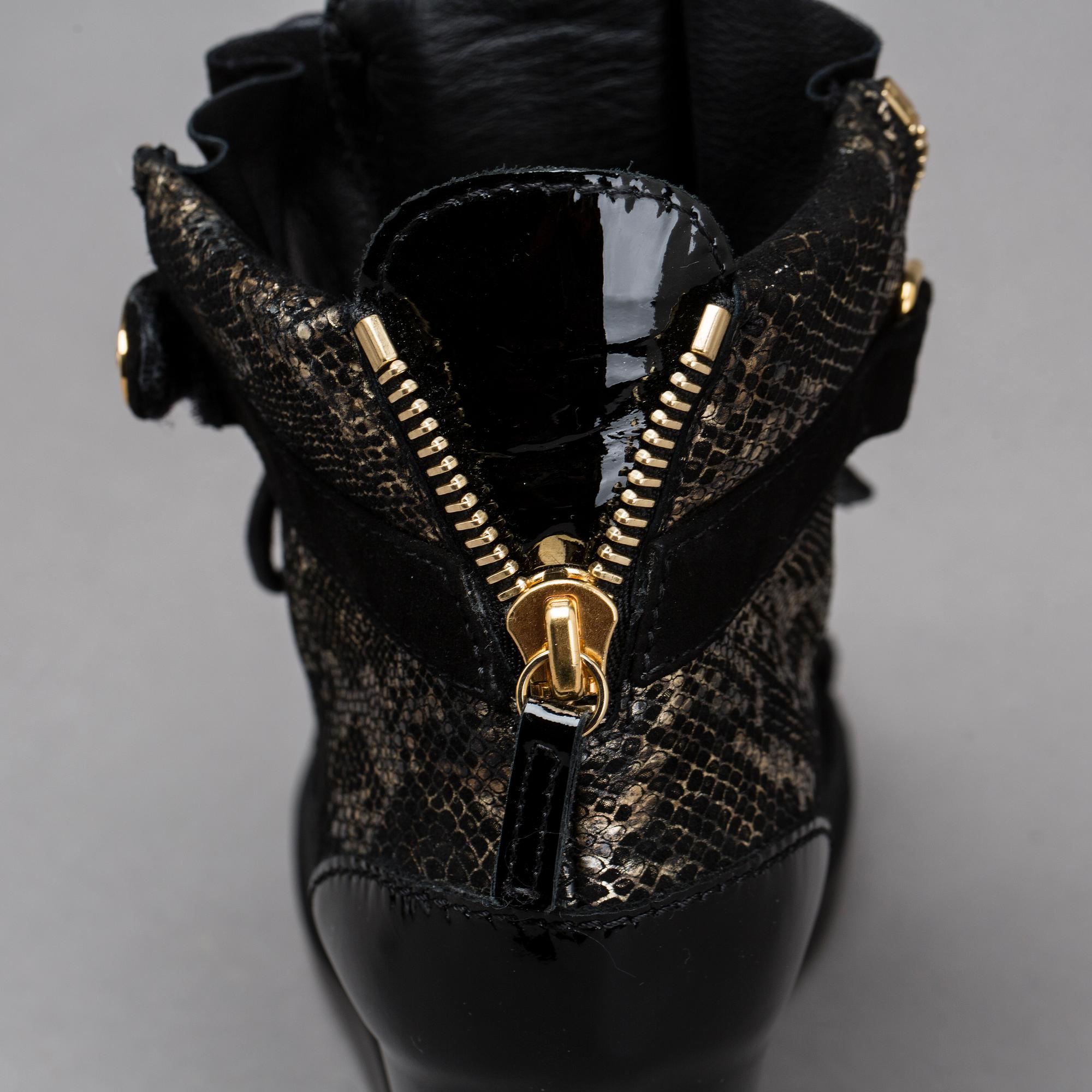 SKOR, Giuseppe Zanotti.