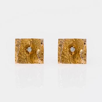 MANSCHETTKNAPPAR, 14K guld, briljantslipade diamanter. "Gullies" Björn Weckström, Lapponia 1965. Vikt ca 13,1 g.