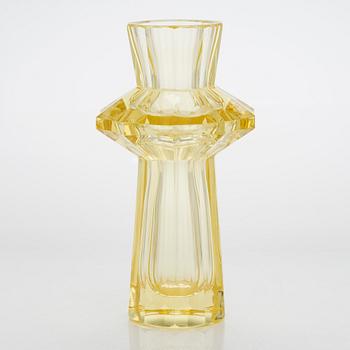 Aimo Okkolin, vas, "Fyr", signerad Aimo Okkolin, Riihimäen Lasi Oy.