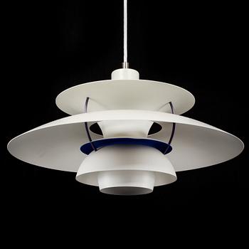 TAKLAMPA, "PH 5", Poul Henningsen för Louis Poulsen, Danmark, 1900-talets slut. Höjd 27 cm.