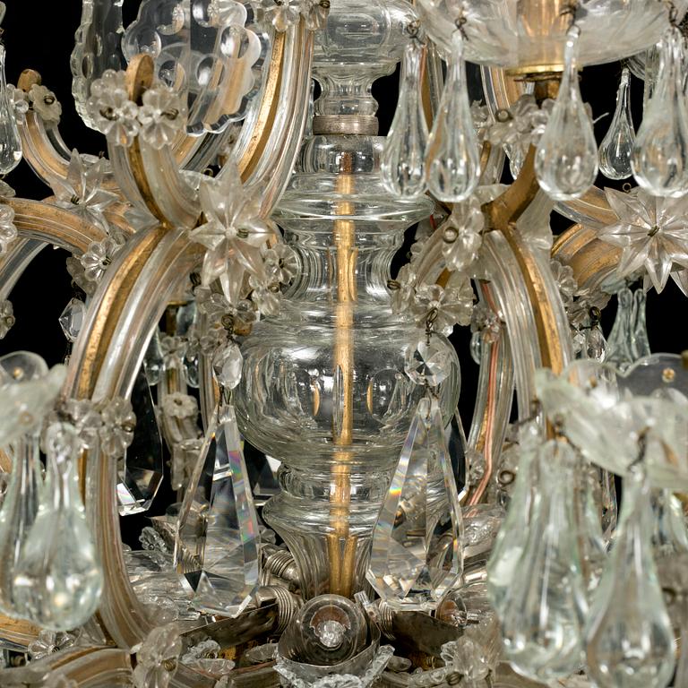 A 12-light chandelier, Maria Theresia-style, 20th century.