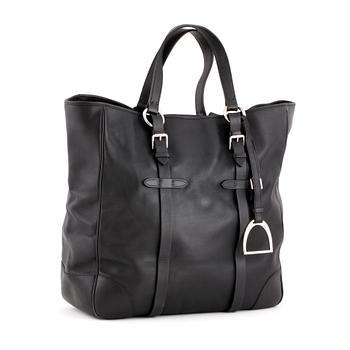 646. RALPH LAUREN, a black leather tote bag.