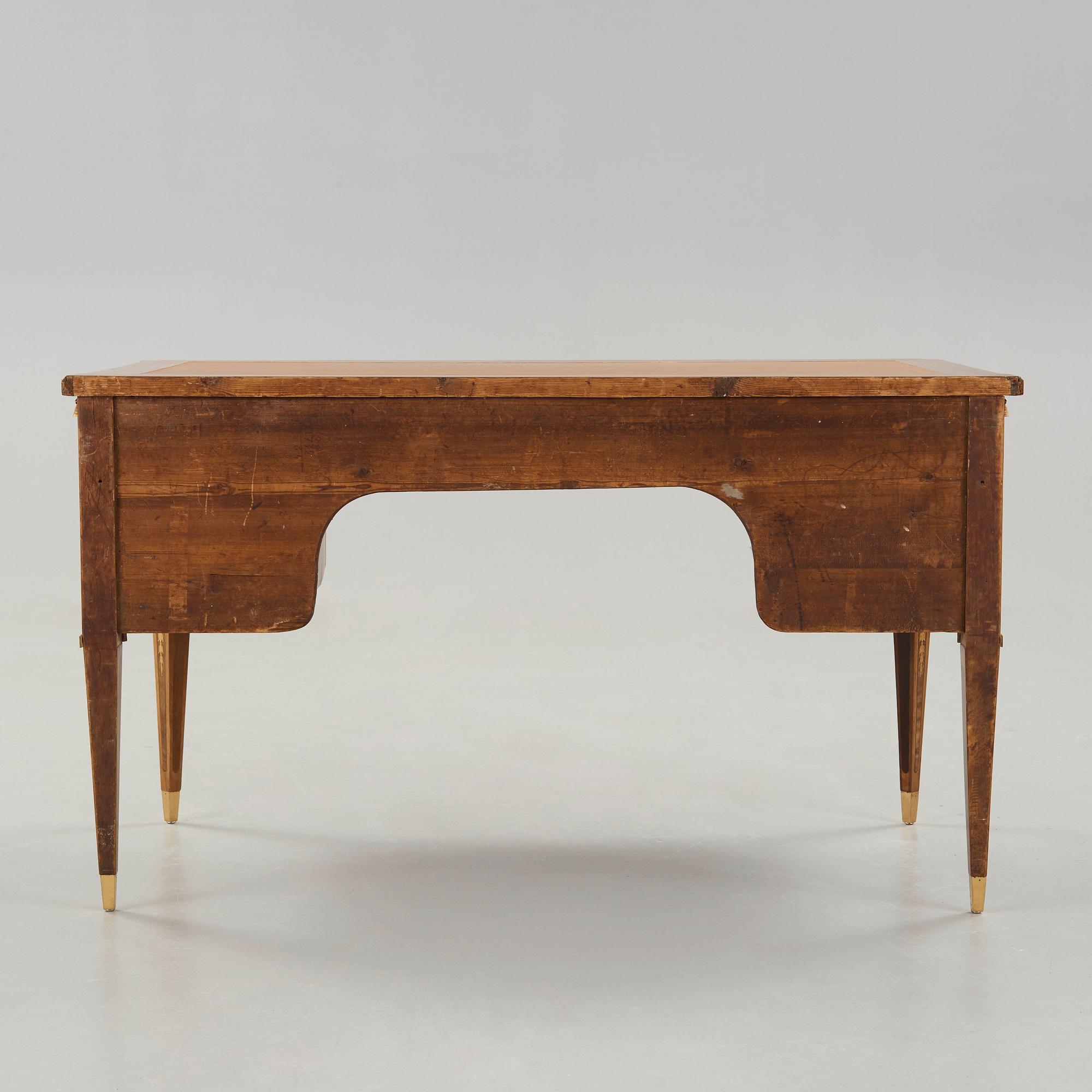SKRIVBORD, av Georg Haupt (mästare i Stockholm 1770-1784), ej signerat. Gustavianskt.