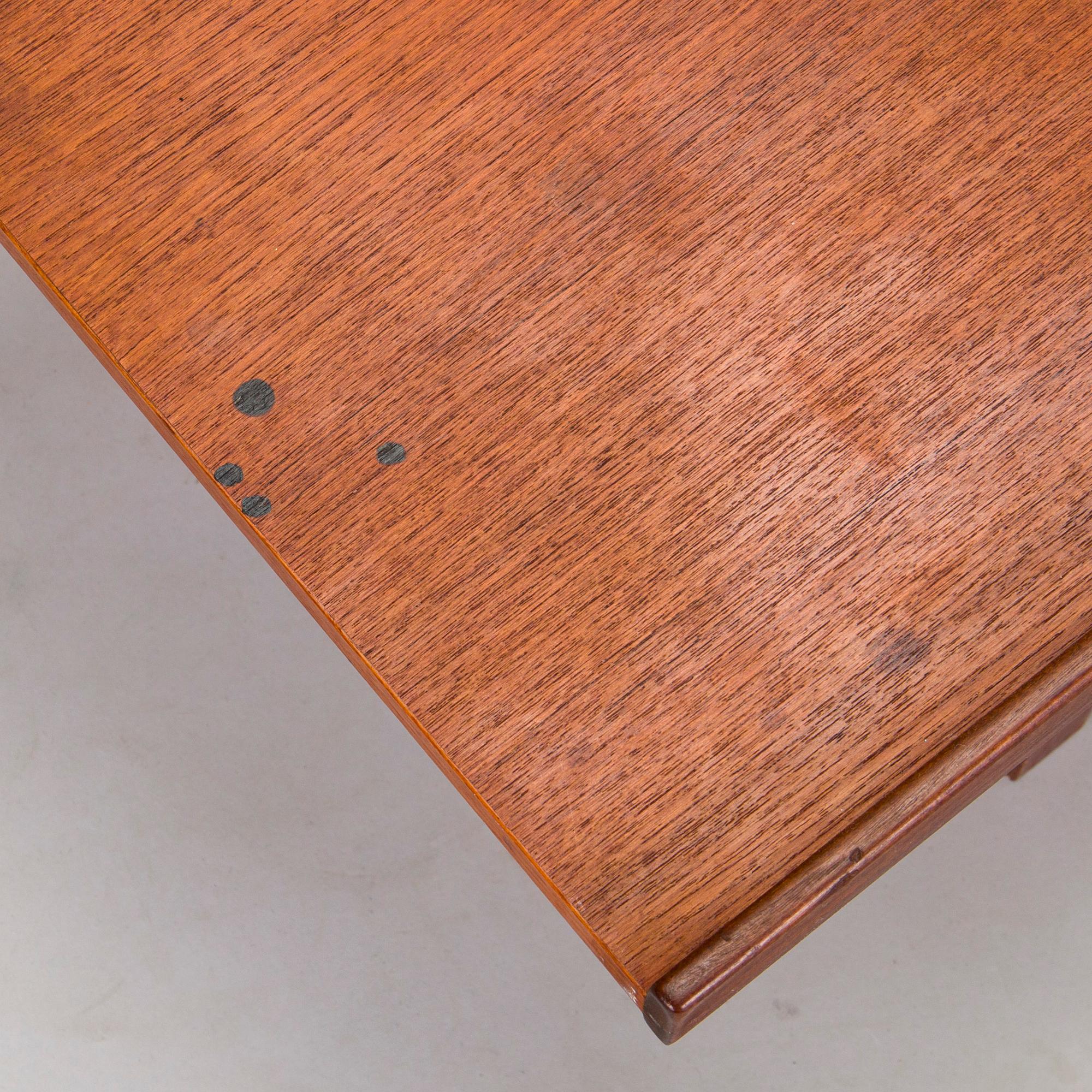 Olof Ottelin, a 1960s 'Formula' bench / coffee table for Keravan Puusepäntehdas, Stockmann, Finland.