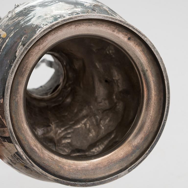 Vaser, 2 st, försilvrad metall, art nouveau, WMF, 1900-talets början.