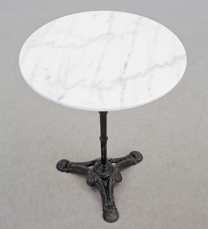 CAFÉBORD, gjutjärn, 1900-talets andra hälft.