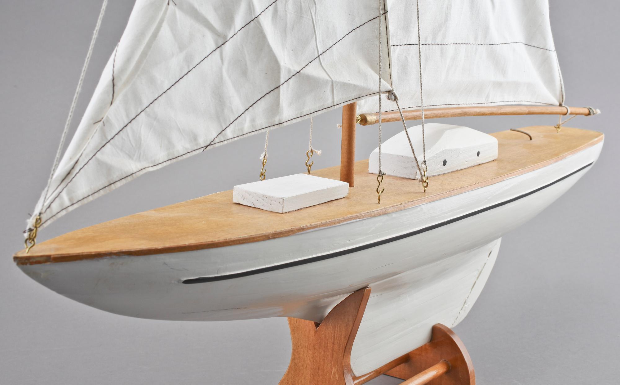 BÅTMODELL, 1900-talets andra hälft.