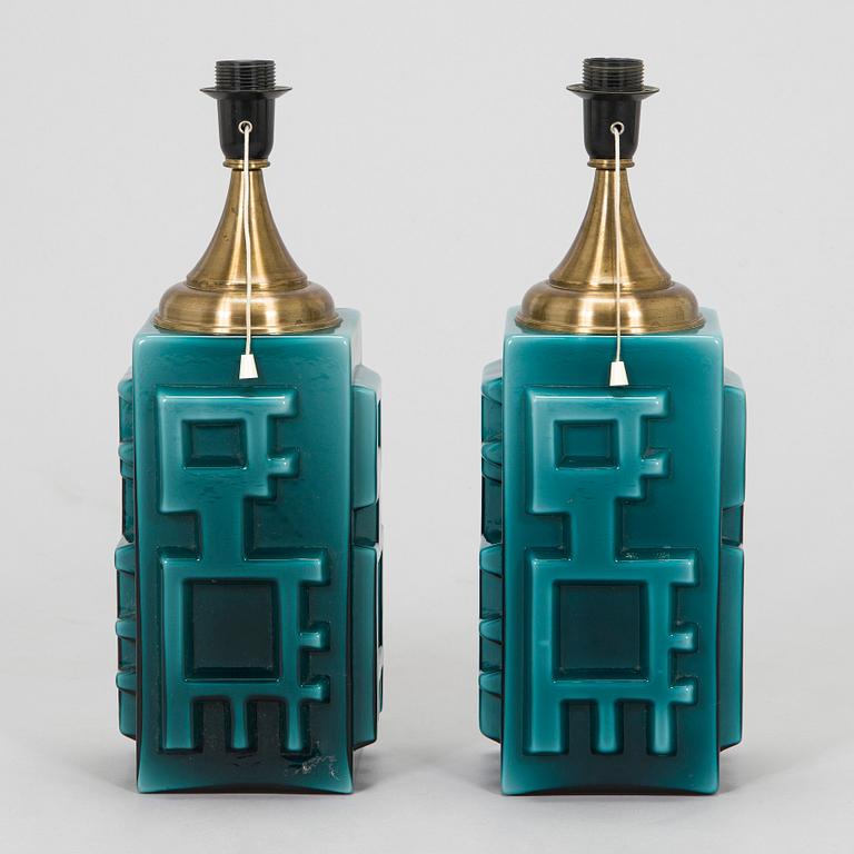 A pair of table lamps, 21st century.