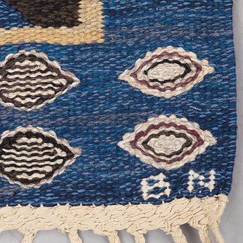 Barbro Nilsson, MATTO, "Snäckorna", flat weave, ca 222 x 140,5-142,5 cm, signed AB MMF BN.