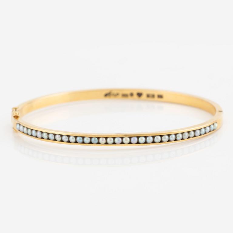 Arm ring, Stigbert, Engelbert, 18K gold with pearls.