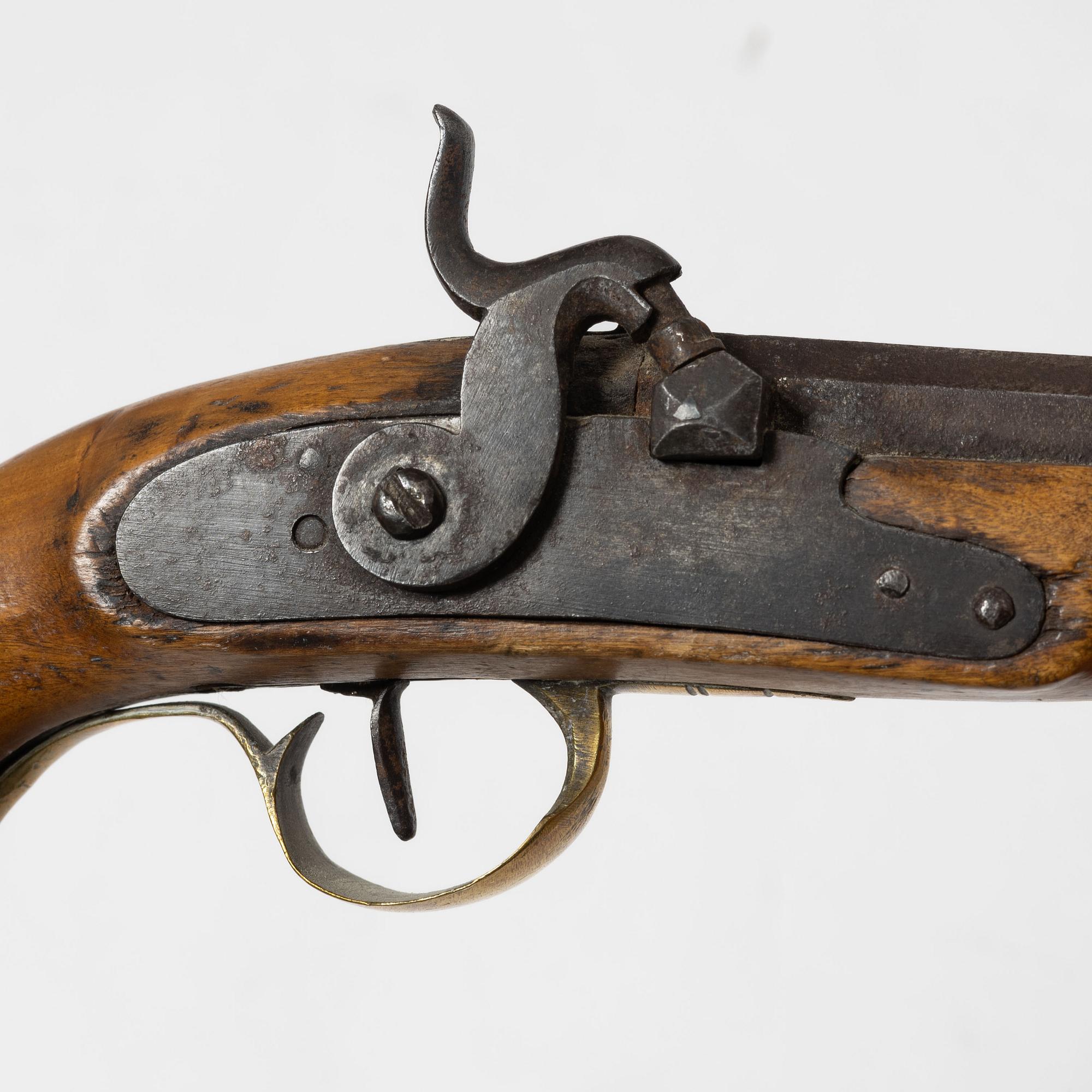 Flintlåspistol och slaglåspistol, Sverige, 1800-tal.