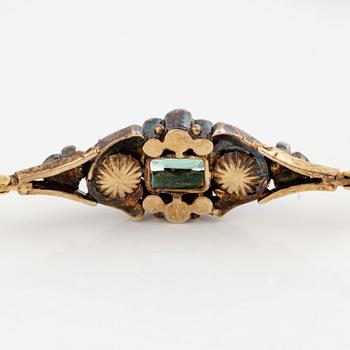 Armband 18K guld och silver med grön turmalin och rosenslipade diamanter.