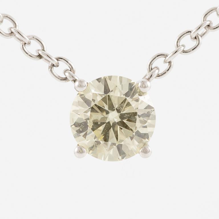 Collier 18K vitguld med briljantslipad diamant.