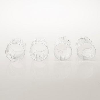OIVA TOIKKA, a 13-piece 'Flora' glassware for Nuutajärvi Notsjö. In production 1966-1991.