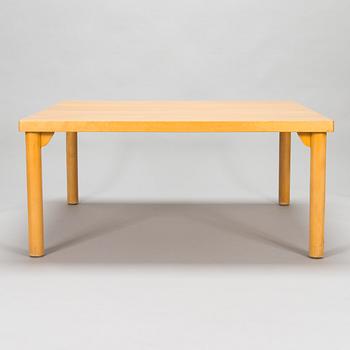 Aino Aalto, a mid-20th-century coffee table for O.Y. Huonekalu- ja Rakennustyötehdas A.B.