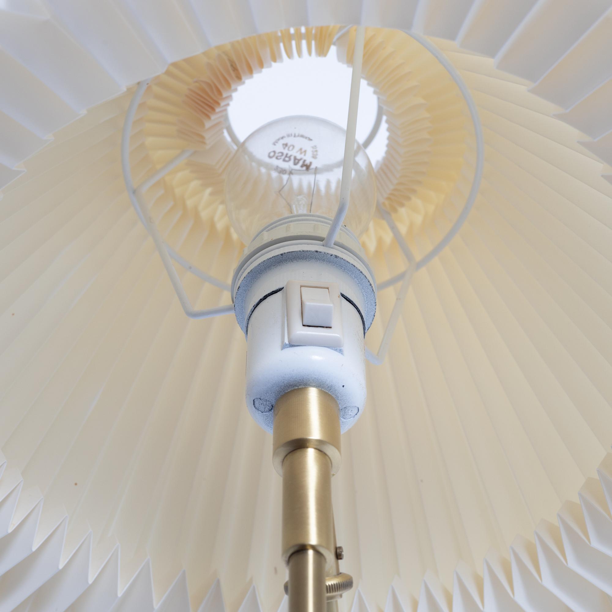 Vägg/bordslampor, 2 st, Le Klint.