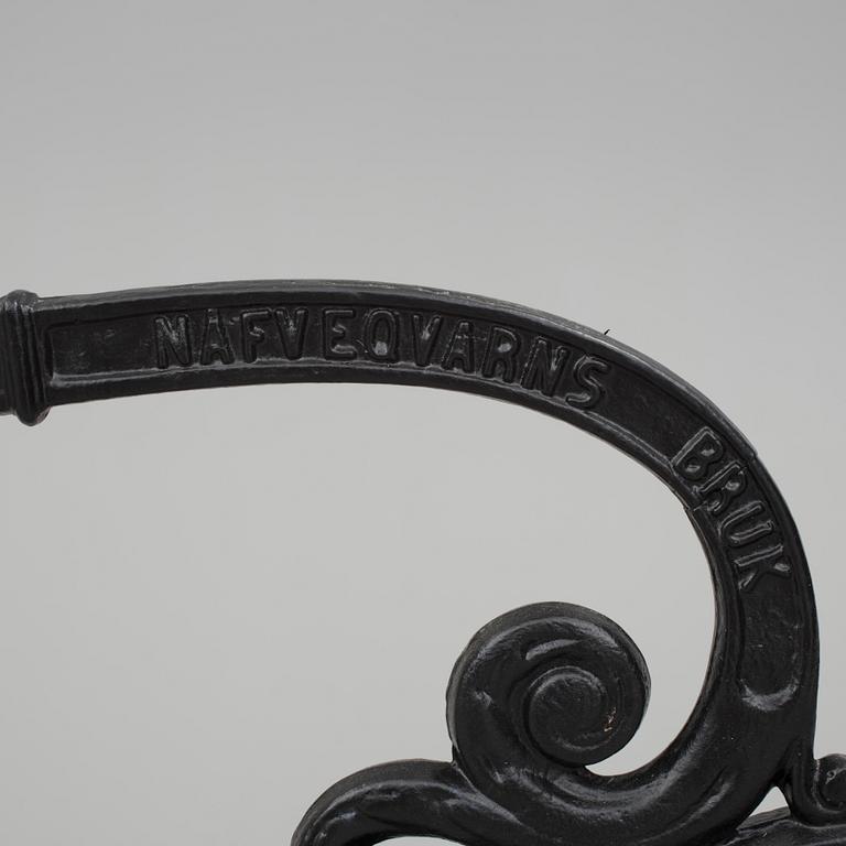 SOFFGAVLAR, ett par, gjutjärn, Näfveqvarns Bruk, 1900-talets första hälft.