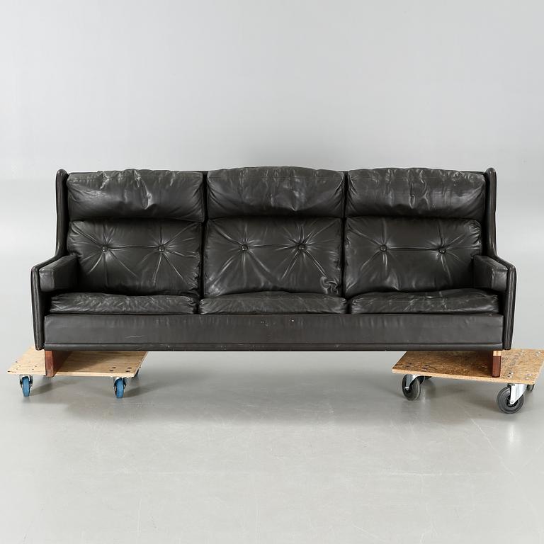 A 1960/70s "Lincoln" sofa, designed by Torbjørn Afdal for Karl Sørlie & Sønner.