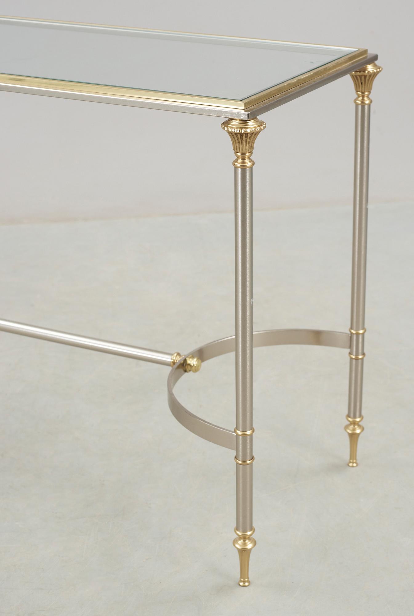 SIDEBOARD, 1970-tal.