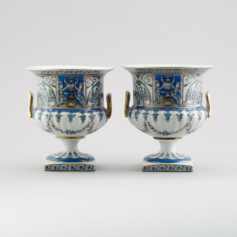 URNOR, 1 par, porslin, 1900-/2000-tal.