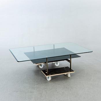 Paolo Nava och Antonio Citterio, coffee table "Diesis"  for B&B Italy ca 1980.
