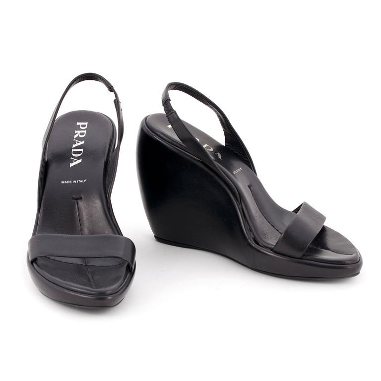 PRADA, a pair of black leather sandals. Size 37.