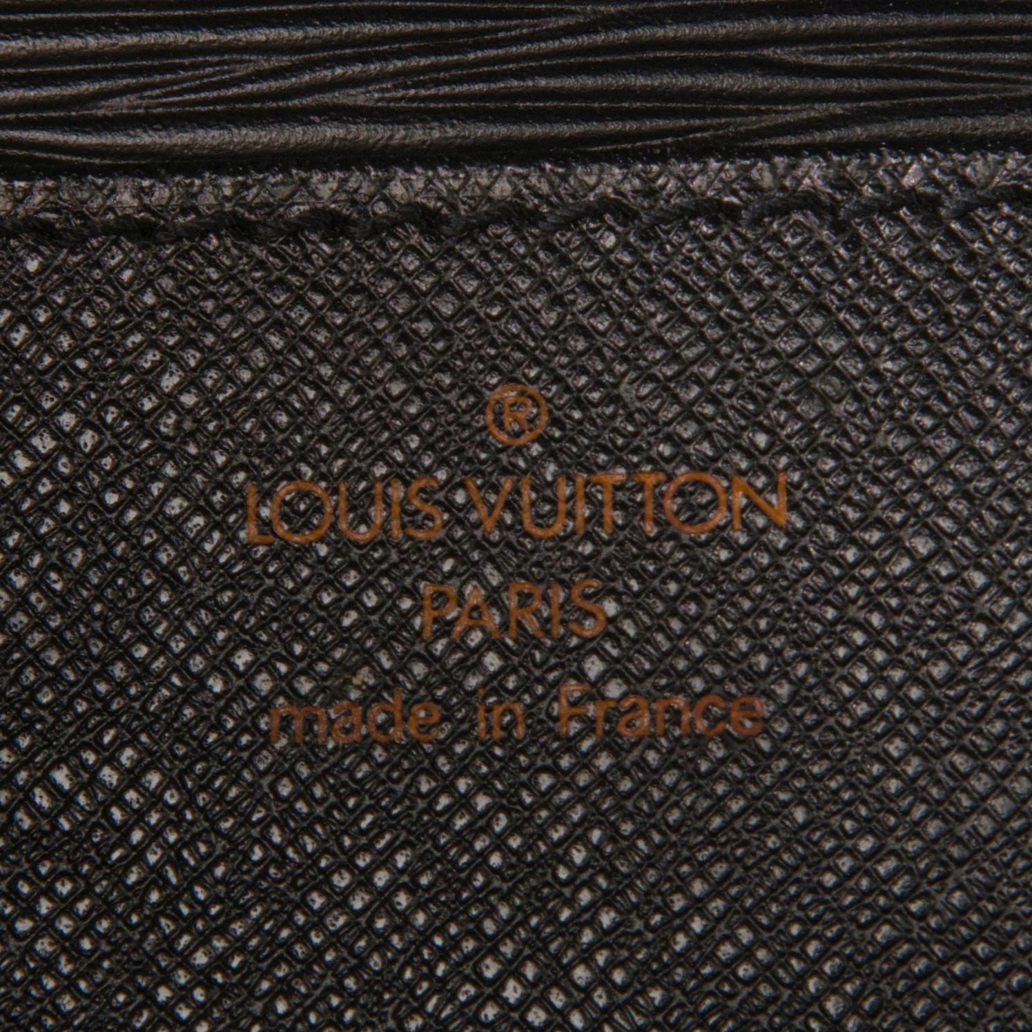 LOUIS VUITTON Black Epi Ambassador Briefcase.