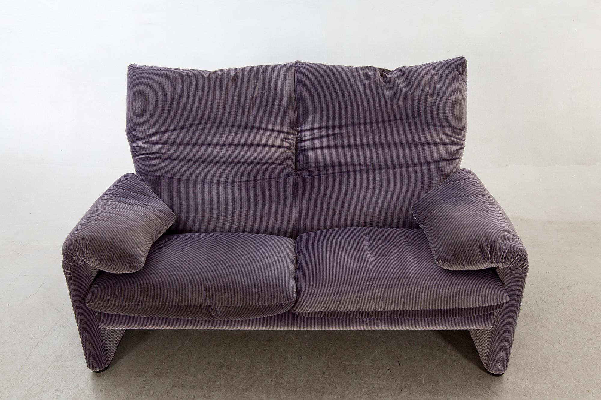 Vico Magistretti, soffa, "Maralunga", Cassina, Italien, 2000-tal.