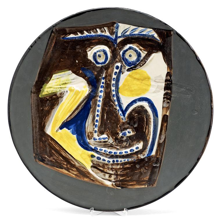 A Pablo Picasso 'Visage' faience dish, Madoura, Vallauris, France 1960.