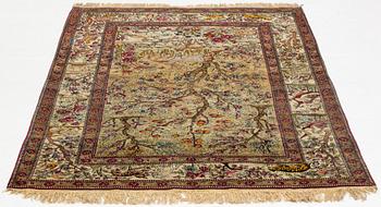 A rug, antique/semi-antique, Esfahan, ca 203 x 141-145 cm.