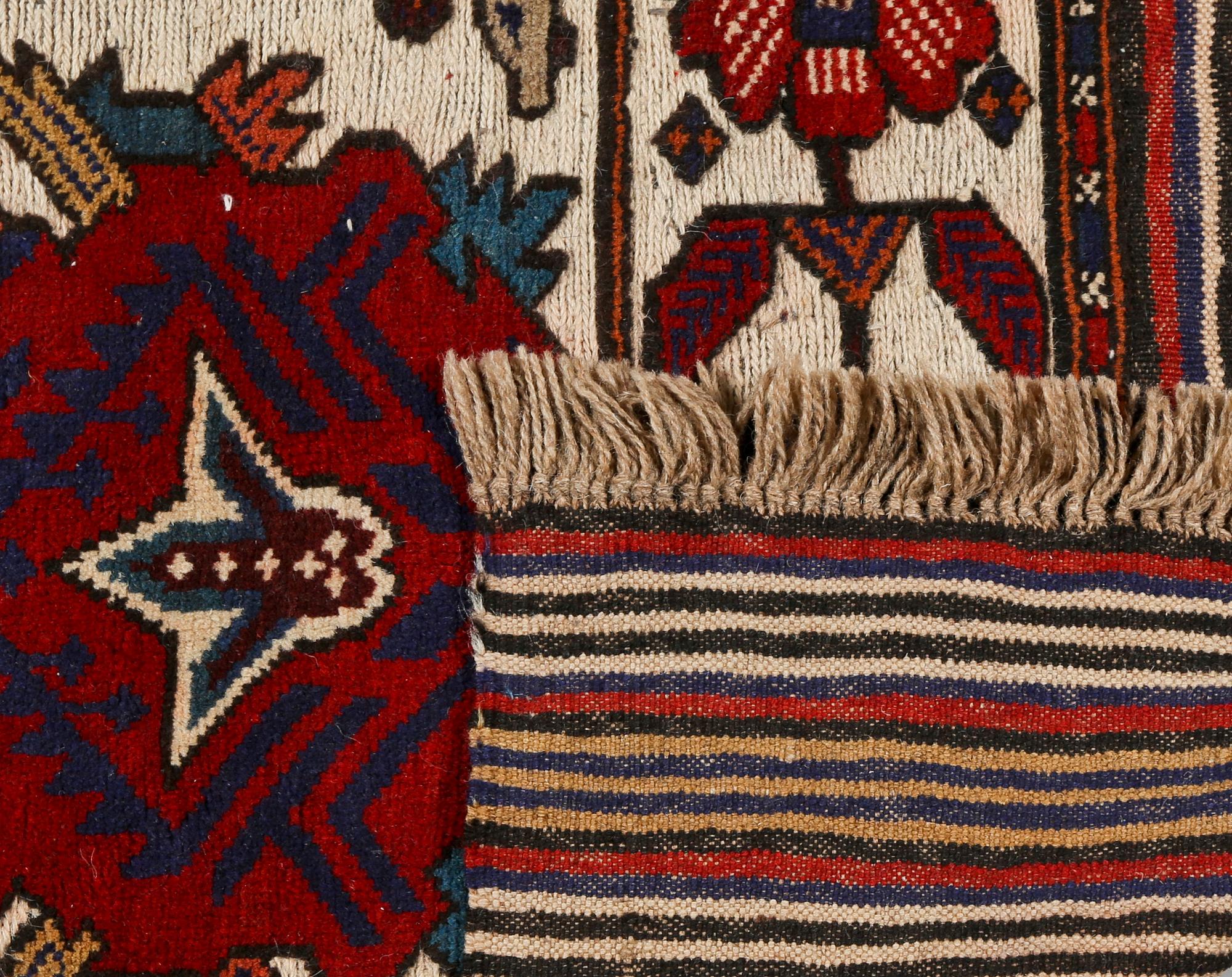 MATTA, troligen Sirjan, 182 x 125 cm, modern tillverkning.