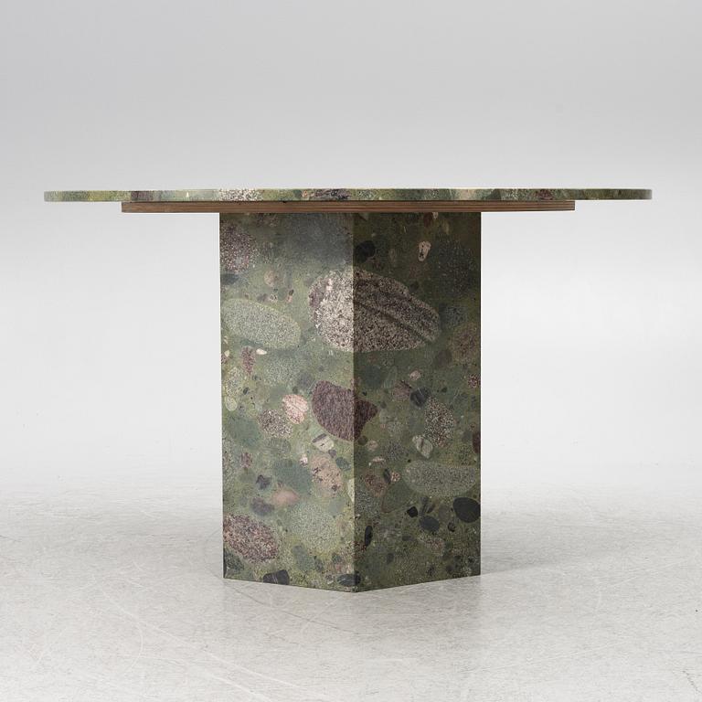 Matbord, "Blockgatan", Vikens Hantverkeri, samtida.