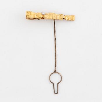 Björn Weckström, 18K gold and brilliant cut dimond tie pin. Lapponia 1989.